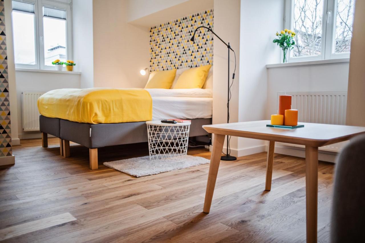 Best Inn Poznan Apartament Orzeszkowej Luaran gambar