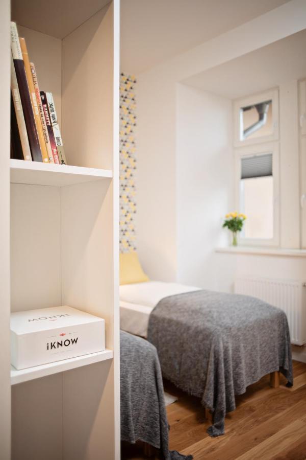 Best Inn Poznan Apartament Orzeszkowej Luaran gambar