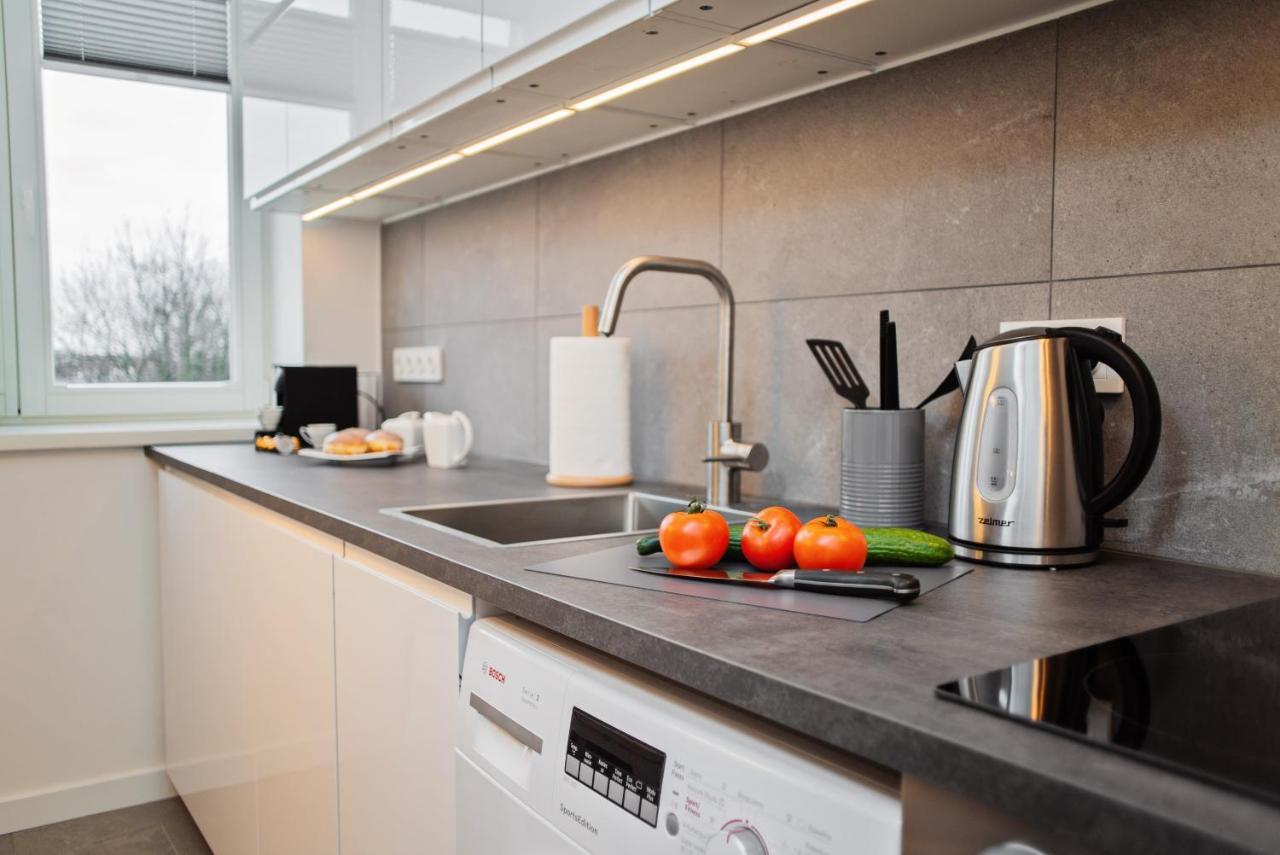 Best Inn Poznan Apartament Orzeszkowej Luaran gambar